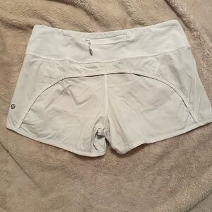 White speed up lululemon shorts. Size 8, 4in inseam